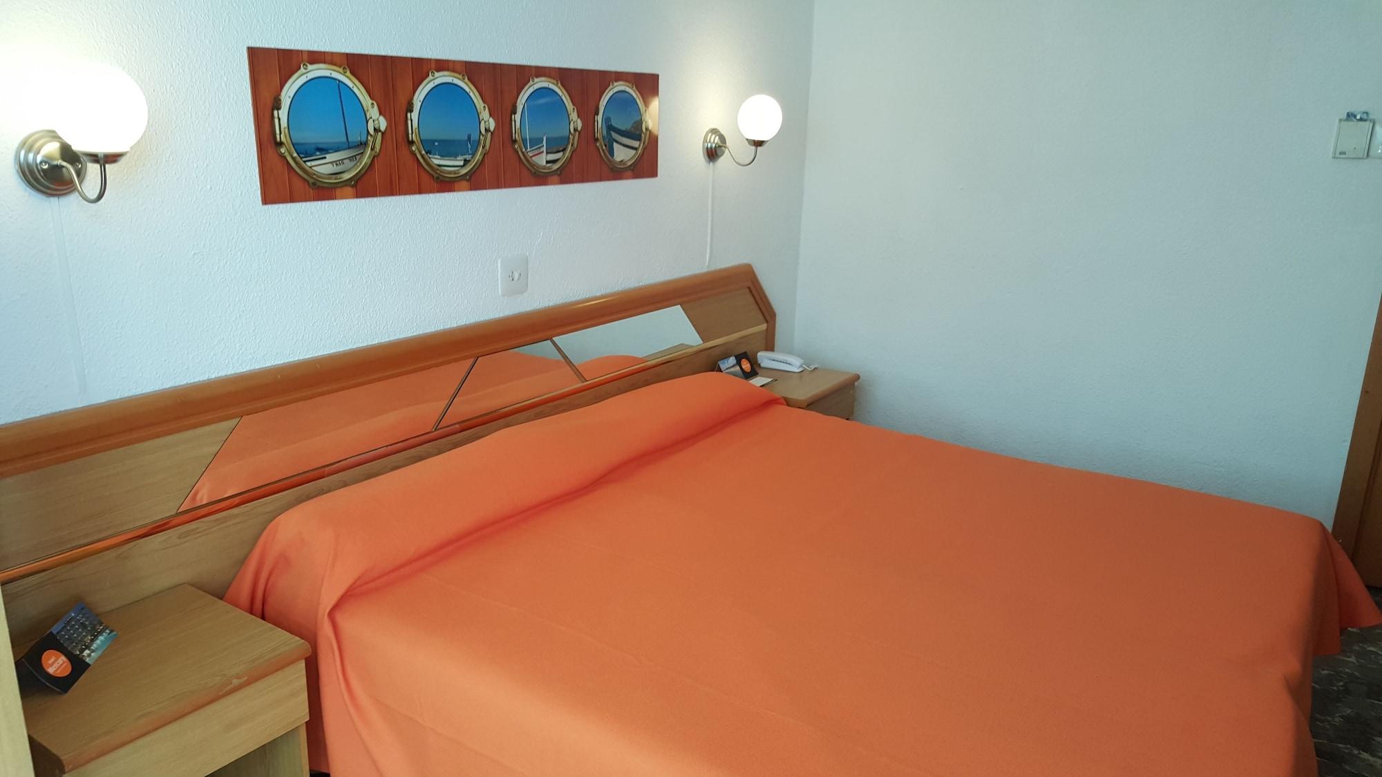 Hotel Fragata Calella Kültér fotó