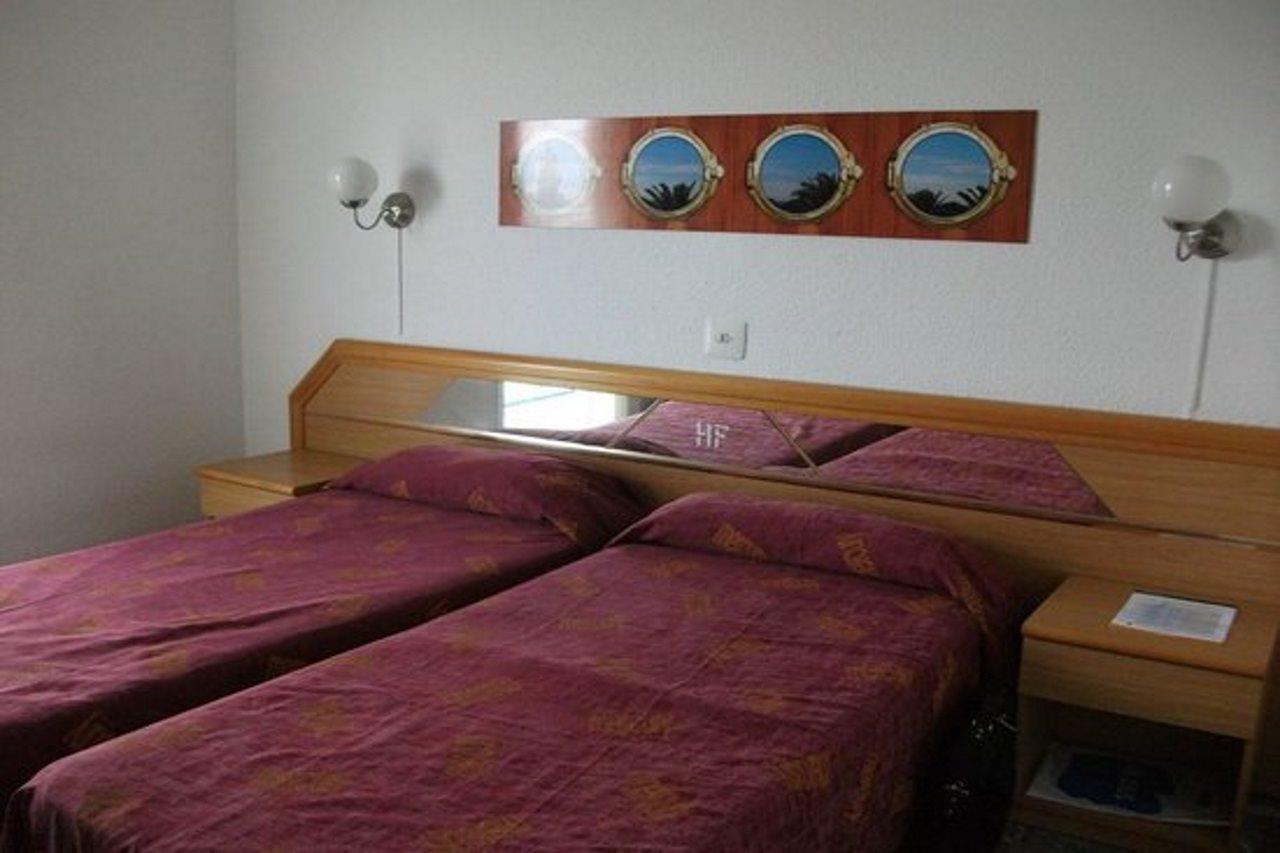 Hotel Fragata Calella Kültér fotó