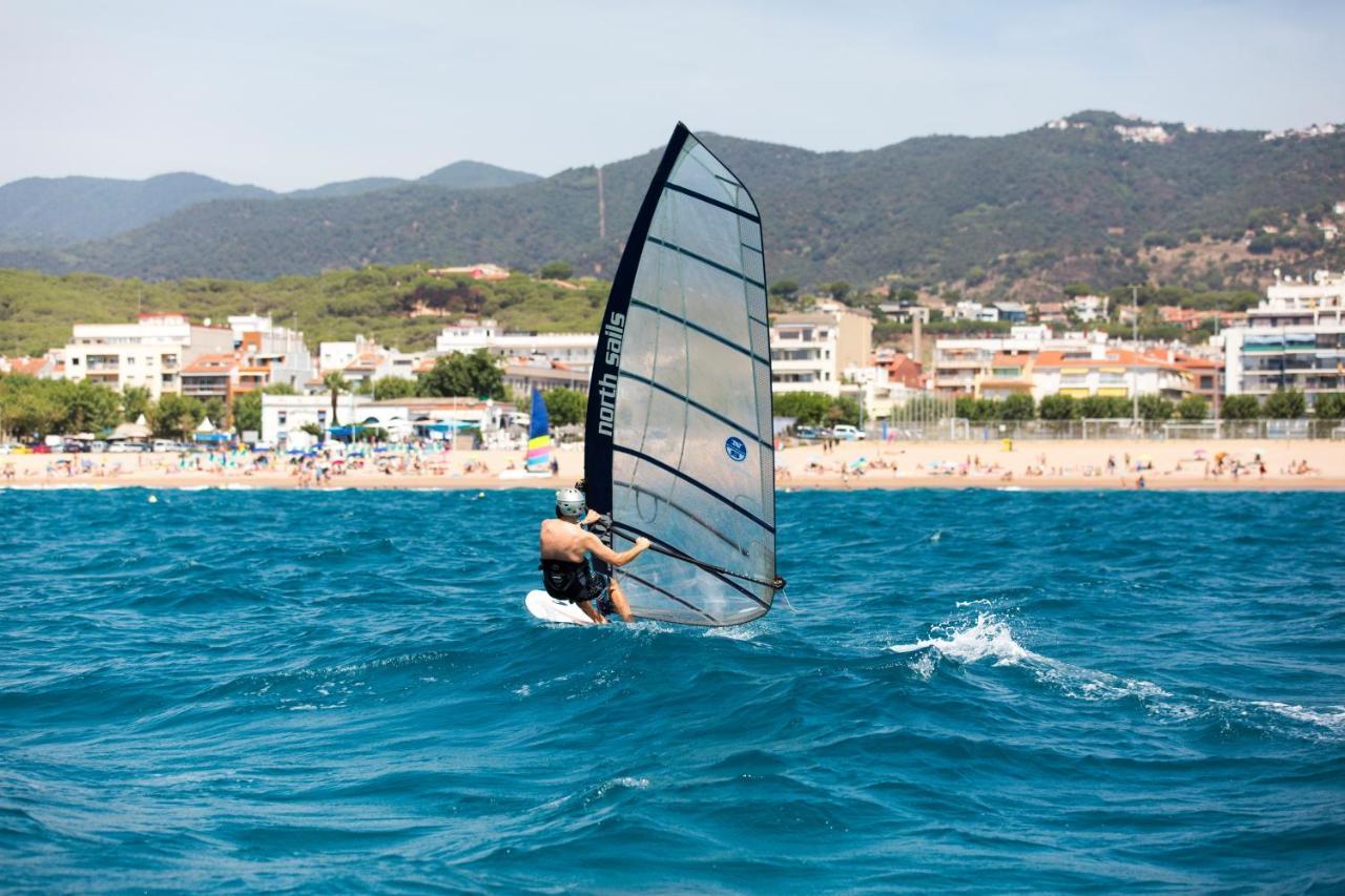 Hotel Fragata Calella Kültér fotó